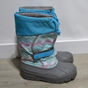 L.L. Bean Northwoods Kids Size 5 Youth Snow Boots Blue Pink and Green